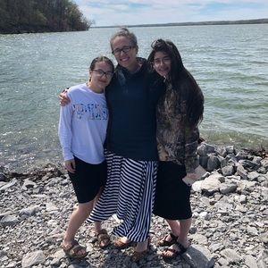 Meet your Posher, Madelyn